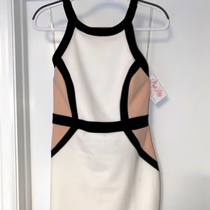 Pink lily strappy back colorblock dress NWT